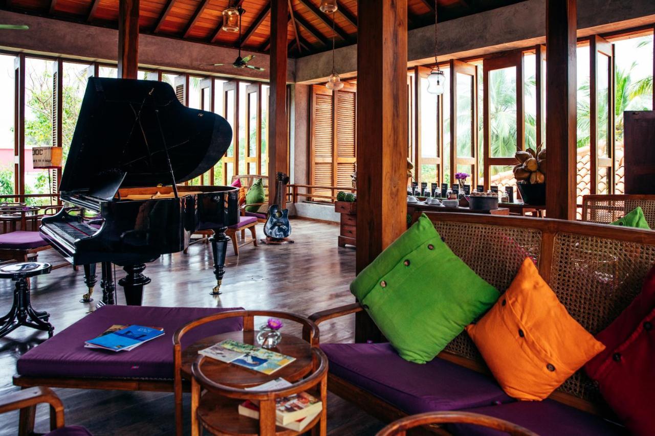 Utmt - Underneath The Mango Tree Spa & Beach Resort Dikwella Bagian luar foto