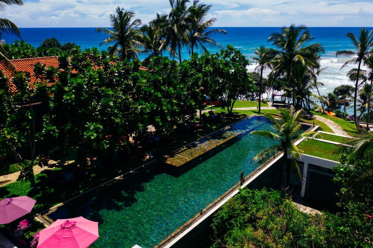 Utmt - Underneath The Mango Tree Spa & Beach Resort Dikwella Bagian luar foto