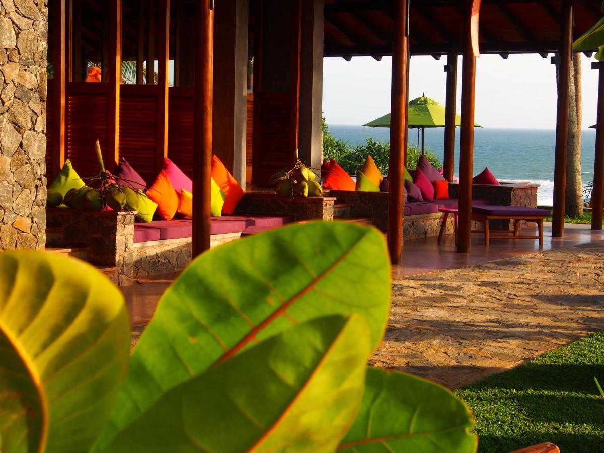 Utmt - Underneath The Mango Tree Spa & Beach Resort Dikwella Bagian luar foto